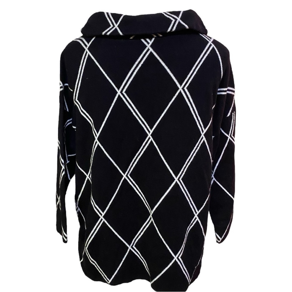 Chico's Black and Cream Knit Sweater Size 2 - Picture 4 of 8